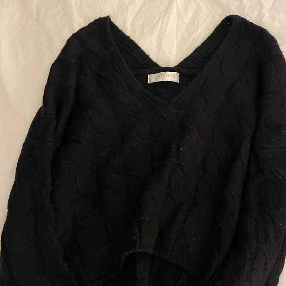 Lassiter Black Knit Sweater - Picture 2 of 2